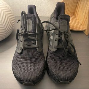 Adidas Womens UltraBoost 20 Running Shoes